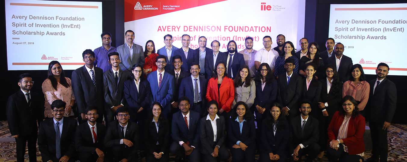 APPLICATION FOR 2022 AVERY DENNISON FOUNDATION SPIRIT OF INVENTION (INVENT) SCHOLARSHIP PROGRAM CLOSED NOW